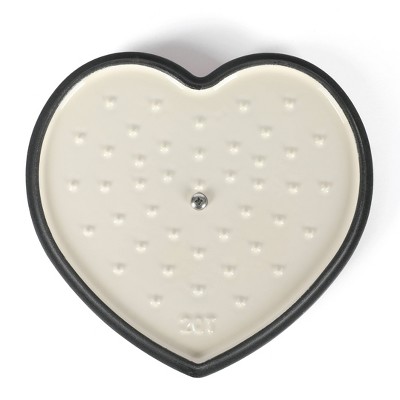 Red Heart Shaped 2-Quart Enameled Cast Iron Dutch Oven