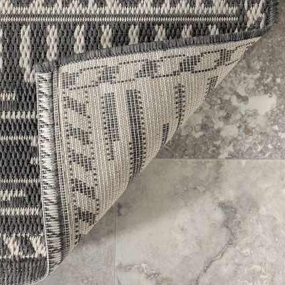 Reversible Gray Synthetic 7'6" x 10'9" Easy-Care Outdoor Area Rug