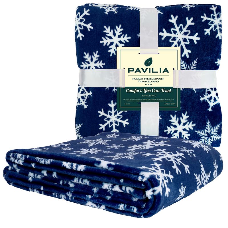 PAVILIA Lightweight Fleece Throw Blanket for Couch, Soft Warm Flannel Blankets for Bed, 2 of 8