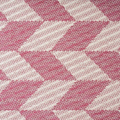 Red and Ivory Geometric 6' x 9' Reversible Indoor/Outdoor Rug