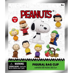Monogram International EC 5 Snoopy Seasonal Figure - 1 of 3