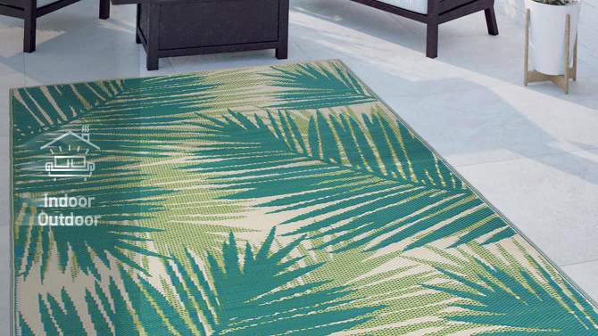 World Rug Gallery Floral Tropical Reversible Plastic Indoor and Outdoor Rugs, 2 of 18, play video