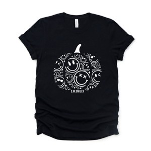 Simply Sage Market S.W.Smiley Pumpkin Outline Short Sleeve Tee - 1 of 4