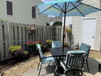 Guest review image 1 of 2, zoom in