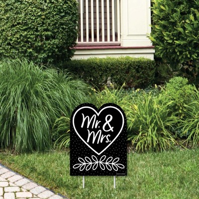 Big Dot of Happiness Black and White Mr. and Mrs. - Outdoor Lawn Sign - Wedding Congratulations Yard Sign - 1 Piece