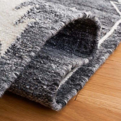 Black and Ivory 4' x 6' Handmade Wool Kilim Rug