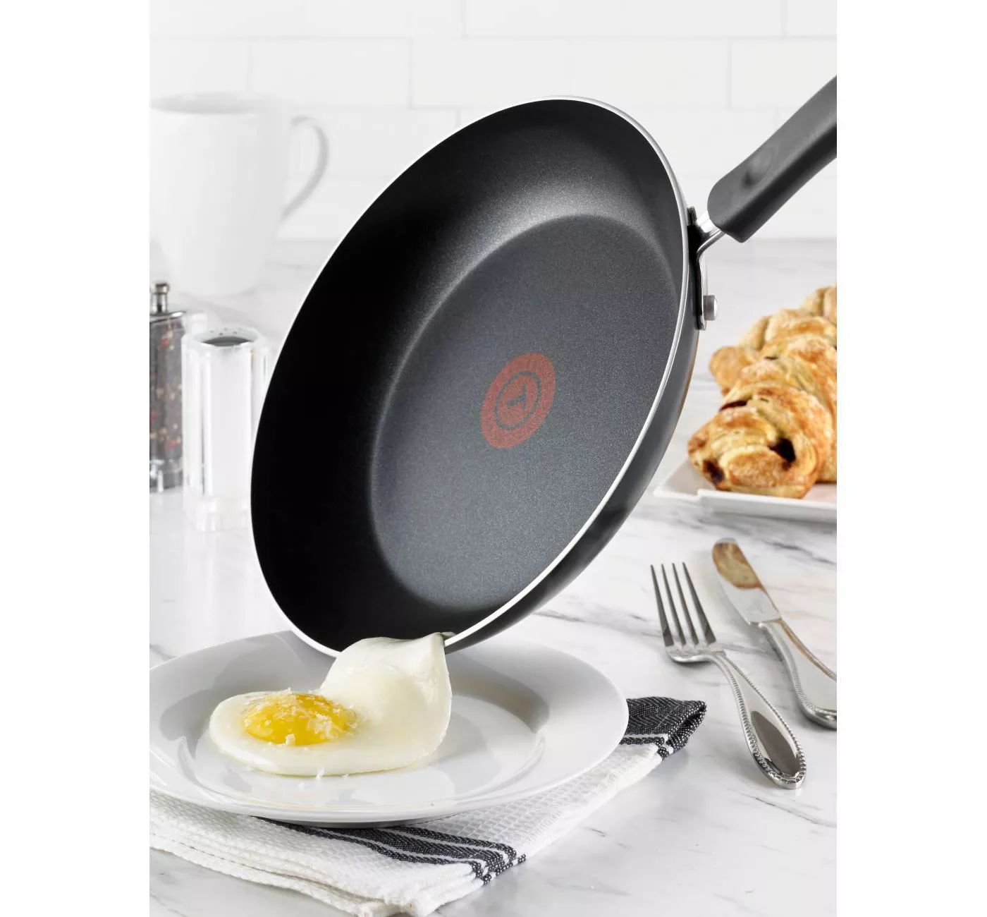 T-fal Initiatives Nonstick Dishwasher Safe Cookware, 8" & 10" Fry Pans, 2pc Set, Black - image 4 of 6