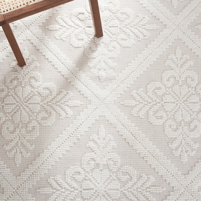 Ivory Hand-Knotted Wool and Cotton 4' x 6' Area Rug