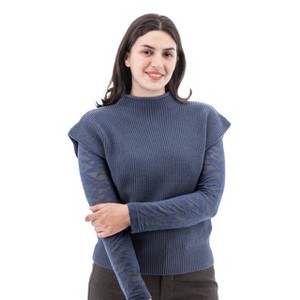 Aventura Clothing Women's Pine Vest - 1 of 4