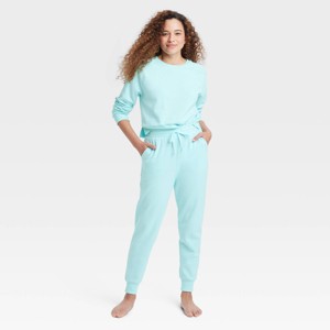Women's Fleece Lounge Jogger Pants - Colsie™ - 1 of 4