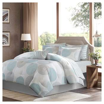 Cabrillo Complete Comforter & Sheet Set