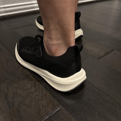 thumbnail image 2 of Goodfellow & Co Men's Lee Knit Sneakers - Memory Foam Insole, Recycled Polyester Upper, Medium Width 2 of 5