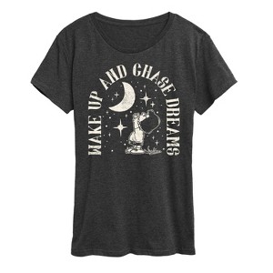 Women's - Peanuts - Wake Up And Chase Dreams Short Sleeve Graphic T-Shirt - 1 of 4