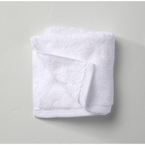 Total Fresh Antimicrobial Washcloth White - Threshold™