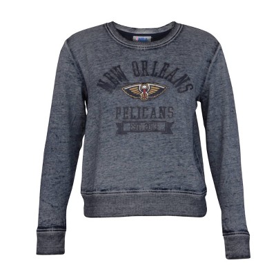 women's pelicans shirt