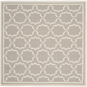 Dhurries DHU545 Hand Woven Flat Weave Indoor Rugs - Safavieh - 1 of 4