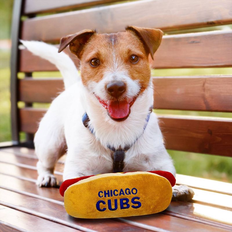 MLB Chicago Cubs Hot Dog Pets Toy, 4 of 5