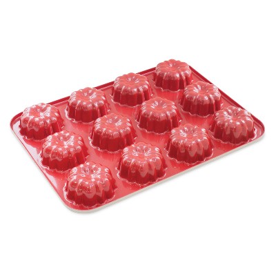 Nordic Ware 12-Cavity Bundt Cupcake Pan, Mini, Red