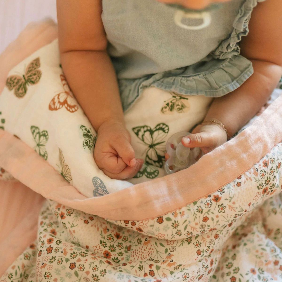 Little Unicorn Toddler Comforter - thumbnail 2
