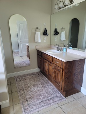 Guest review image 1 of 3, zoom in