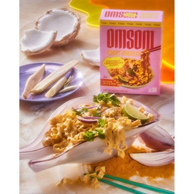 Omsom Saucy Noodles Coconut Lemongrass Curry - 4.8oz