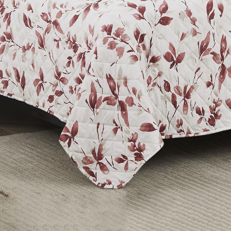 RT Designers Collection Melrose Leaves 3-Pieces Elegant Stitched Quilt Set OB Multicolor, 3 of 5