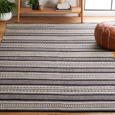 Coastal Charm Black & Ivory Cotton 6' x 9' Handwoven Geometric Rug