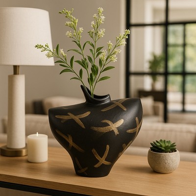 Modern Sculptural Metal Vase for Living Room Decor - Decorative Abstract Home Accent for Bedroom, Office, and Table Decor - 8", Black