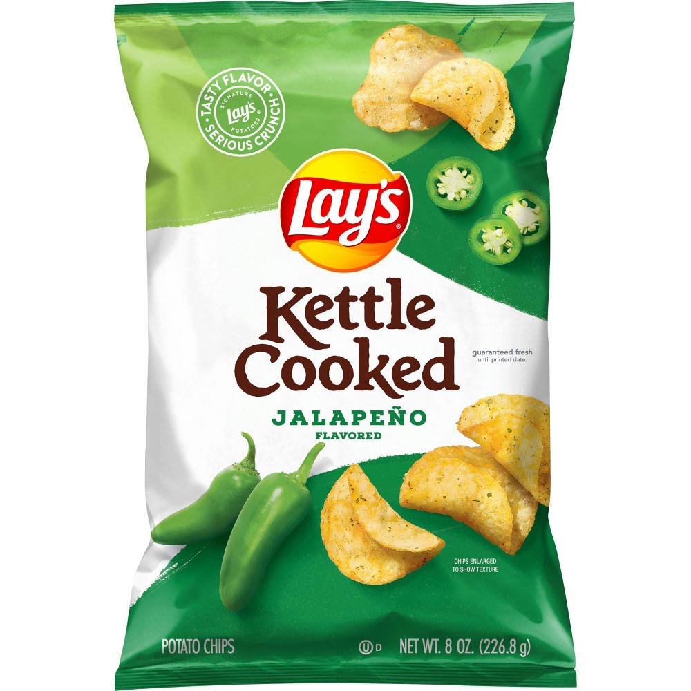 UPC 028400371858 product image for Lay's Kettle Cooked Jalapeño Flavored Potato Chips - 8oz | upcitemdb.com
