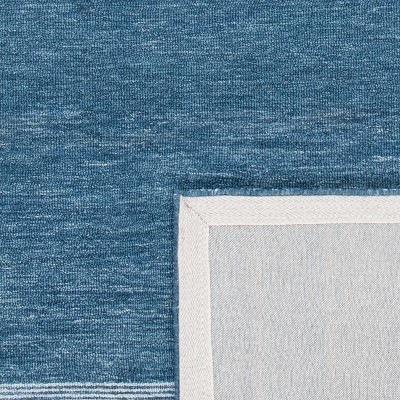 Blue and Ivory Hand-Tufted Wool 4' x 6' Area Rug