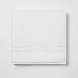 Performance Bath Sheet White - Threshold™