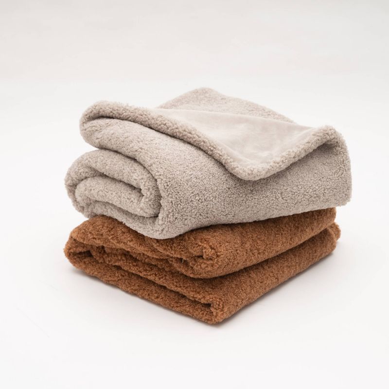 50"x60" Teddy Faux Shearling Lux Throw Blanket - Evergrace, 6 of 14