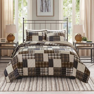 3 Pcs Colorful Stylish Block Printed Quilt Set, All Season Rustic Soft Textile Farmhouse Style Bedding Set, Reversible Bed Set with Matching Shams - 1 of 4