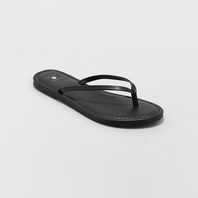 black thin strap flip flops