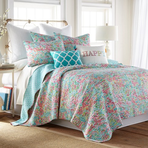 Linnea Blue Floral Quilt Set - King Quilt and Two King Shams Blue - Levtex  Home