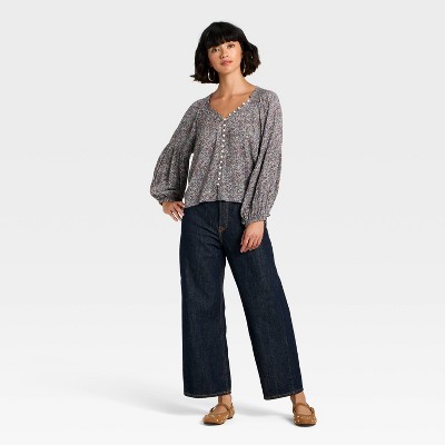 Women's Balloon Long Sleeve Button-Down Blouse - Universal Thread