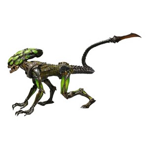 NECA Aliens Fireteam Elite Burster Alien 7" Scale Action Figure - 1 of 4