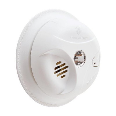 First Alert SA304CN3 Battery Powered Smoke Detector with LED Escape Light