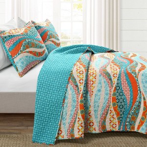 Hailey Watercolor Wave Quilt Set - Lush Décor - 1 of 4