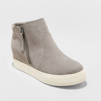 womens gray wedge sneakers