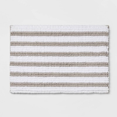 17"x24" Chunky Chenille Cushion Foam Bath Rug - Room Essentials™