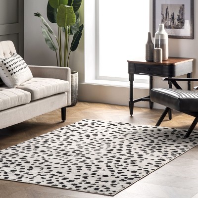 Leopard Print Black and White 8' x 10' Synthetic Area Rug