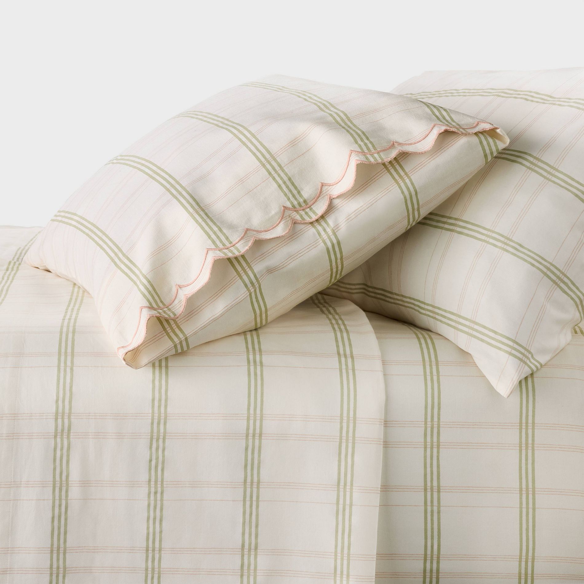 300 Thread Count Scalloped Edge Plaid Sheet Set Cream/Green- Threshold™ designed with Studio McGee
