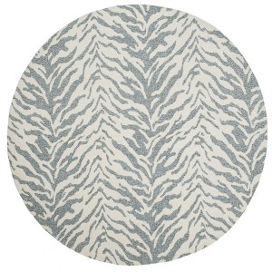 Marbella MRB632 Hand Loomed Area Rug  - Safavieh - 1 of 3