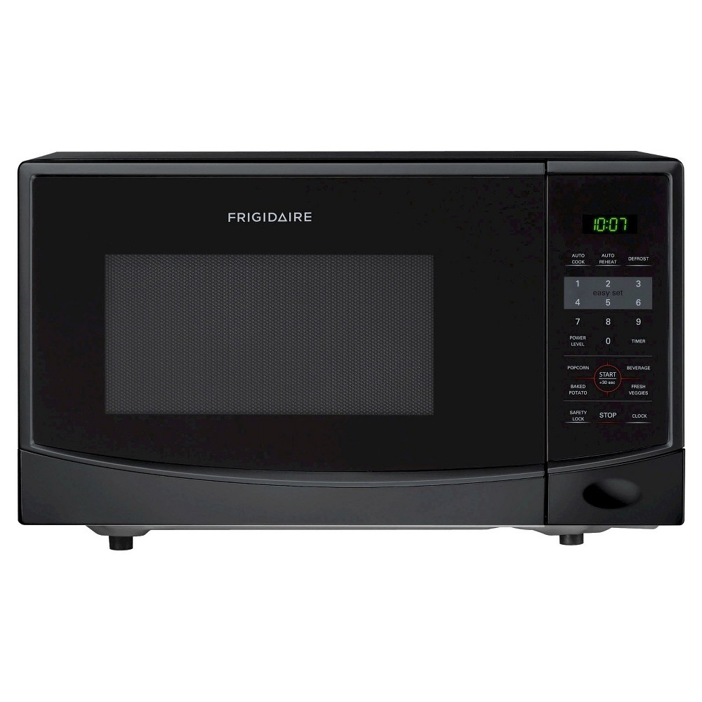 UPC 012505747908 product image for Frigidaire 0.9 Cu. Ft. 900 Watt Countertop Microwave Oven - Black FFCS0934LB | upcitemdb.com