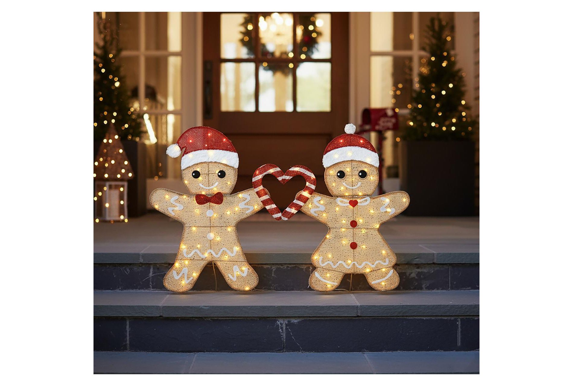 Wovenbyrd Holiday Time Set of 2 Light-Up Gingerbread Couple with Heart-Shaped Candy Cane Family Christmas Decoration,