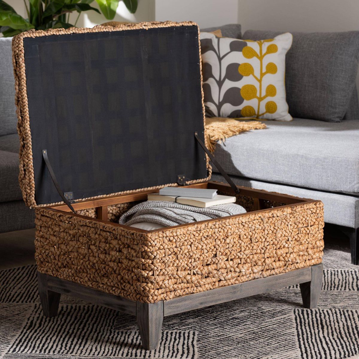 bali & pari Bailey Seagrass Square Storage Ottoman with Lift-Top Lid Natural Brown/Espresso Brown - thumbnail 7
