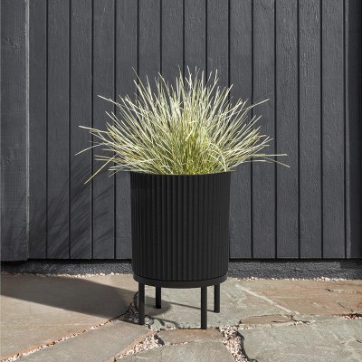 Black Fluted Concrete-Composite Planter with Acacia Wood Stand