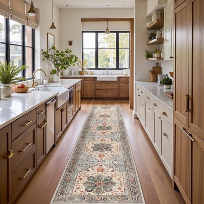 Abynow Medallion Distressed Persian Indoor Area Rug