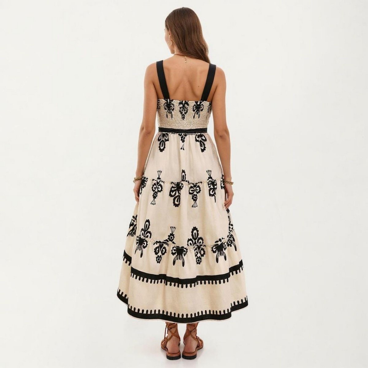 Женские платья Anna-Kaci Women's Sleeveless Smocked Midi Dress with Wide Straps Tiered Skirt and Bohemian Floral Print Design - X Large, Light Beige — фото 5